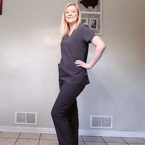 Meet your Posher, Brooke